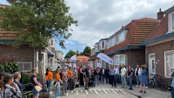 Opleverfeest renovatieproject Rode Buurt in Zaandijk