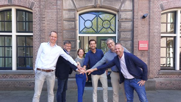 Contractondertekening Amstelkwartier 9A
